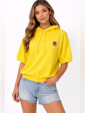 Bossini Yellow Short Sleeve Hoodie Sweatshirt Ultimate Basic Club Patch Casual